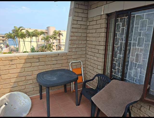 3 BEDROOM DUPLEX FOR SALE IN UVONGO BEACH
